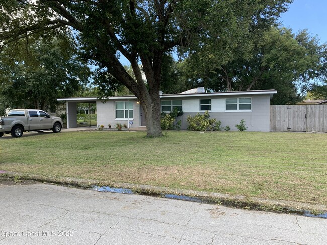 Photo - 1210 Princeton Rd