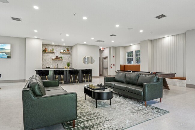 La Ventura Apartments, Plano, Texas - La Ventura Apartments