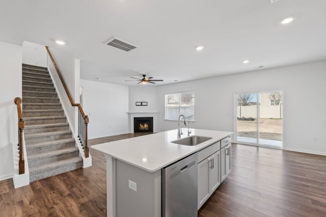 Photo - 121 Bayridge Rd