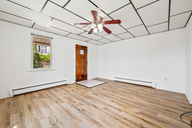 Photo - 424 Worthington St