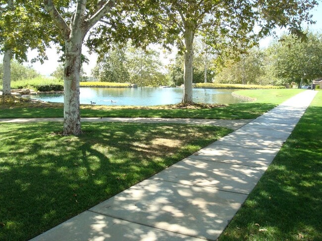 Photo - 38539 Divot Dr