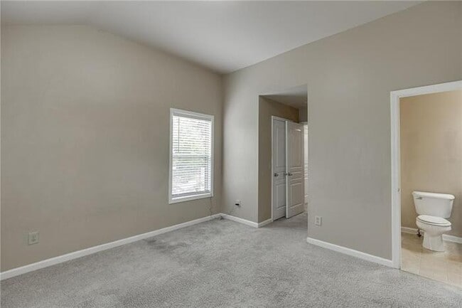 Photo - 314 Oakland Hills Way