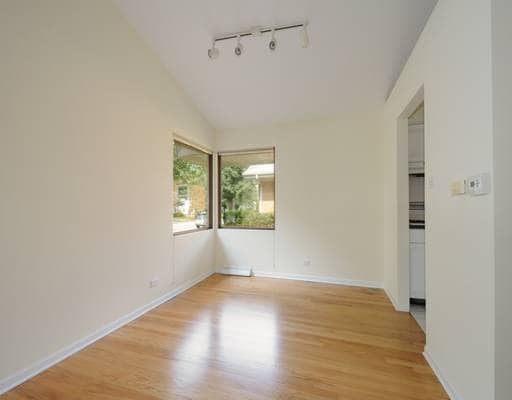 Photo - 220 Elmwood Dr