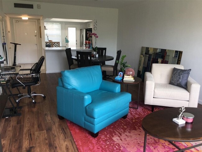 Photo - 1250 Atlantic Shores Blvd Unit 114