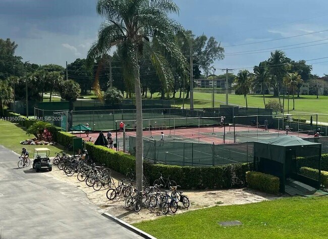 Photo - 9423 S Hollybrook Lake Dr Unit 203