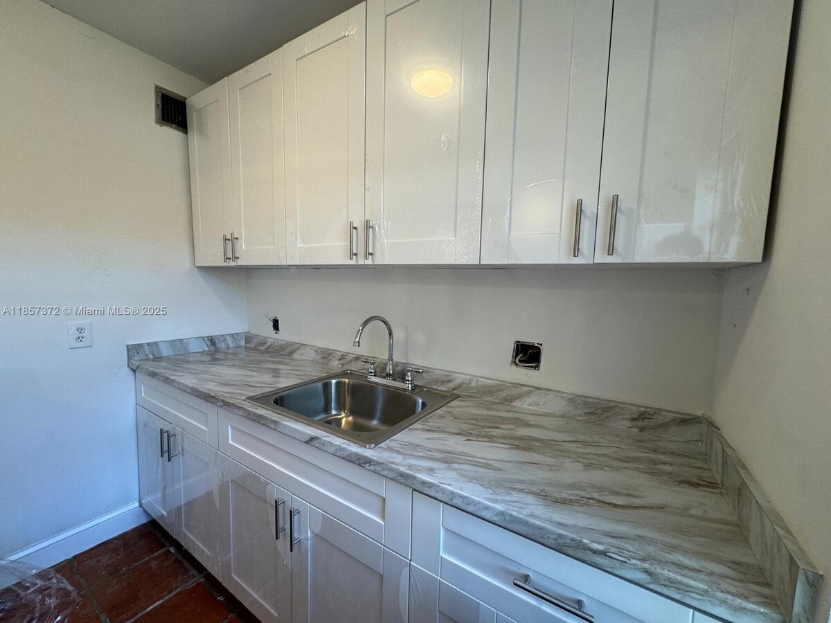 Photo - 1431 SW 37th Ave Condo Unit 1