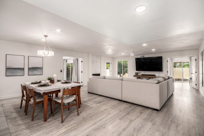 Photo - 26007 S Cedarcrest Dr