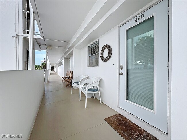 Photo - 440 Broad Ave S Unit H-440