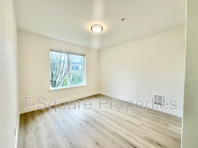 Photo - 7041 S 116th Pl