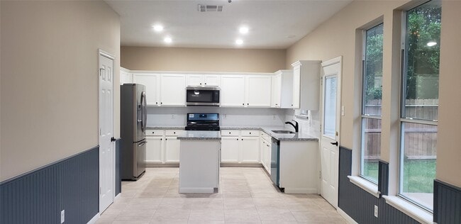 Photo - 3839 Landon Park Dr