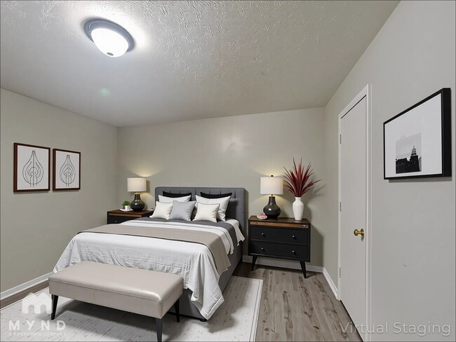 Photo - 10252 Waterford Rd NE
