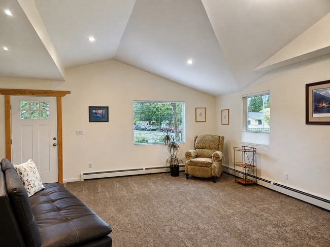 Photo - 1509 Bannister Dr