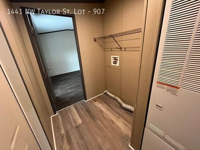 Photo - 1441 NW Taylor St