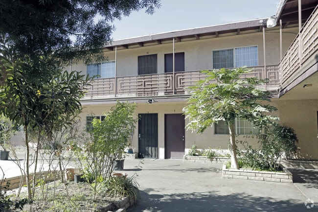 Photo - 3030 E Artesia Blvd