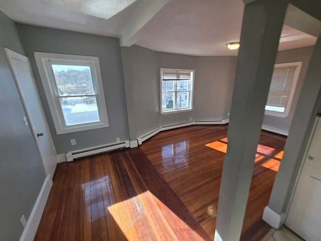 Building Photo - 14 Seagirt Ave Unit 1