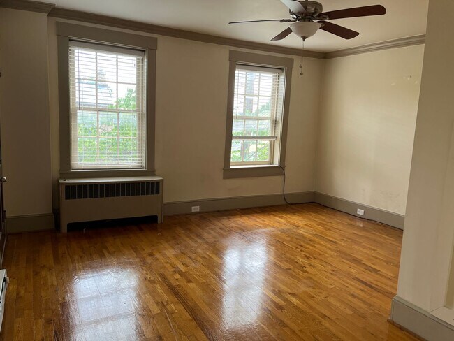 Photo - 523 S Cameron St Unit 3