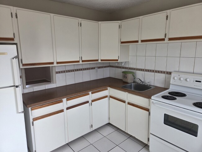 Photo - 243 Cassino St S