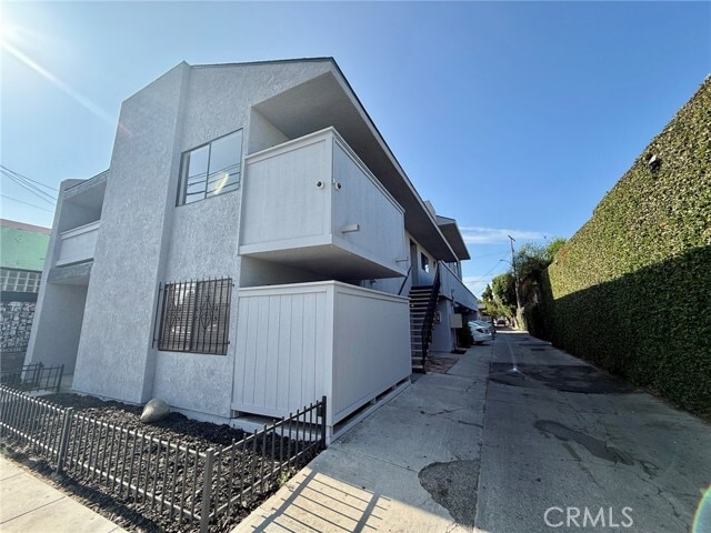 2204 E 4th St Unidad 2
