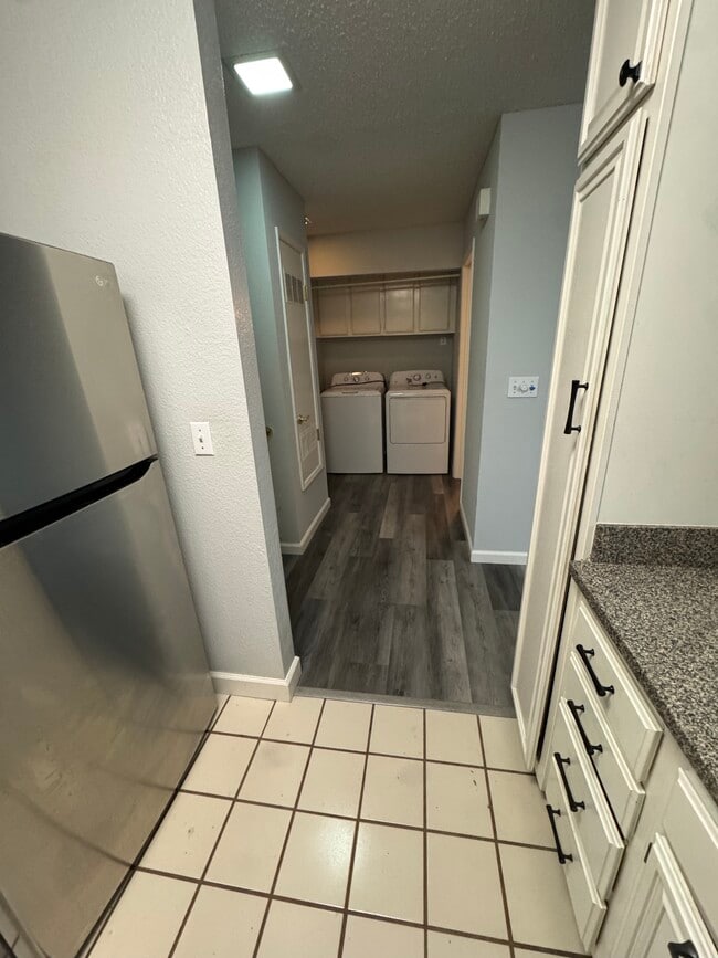 Photo - 166 Farm Ln Unit 166