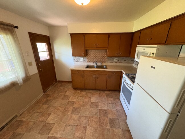 Photo - 1620-1622 63rd St Unit 1620