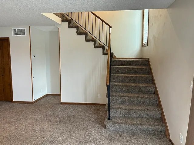 Photo - 1007 N Lakewind St