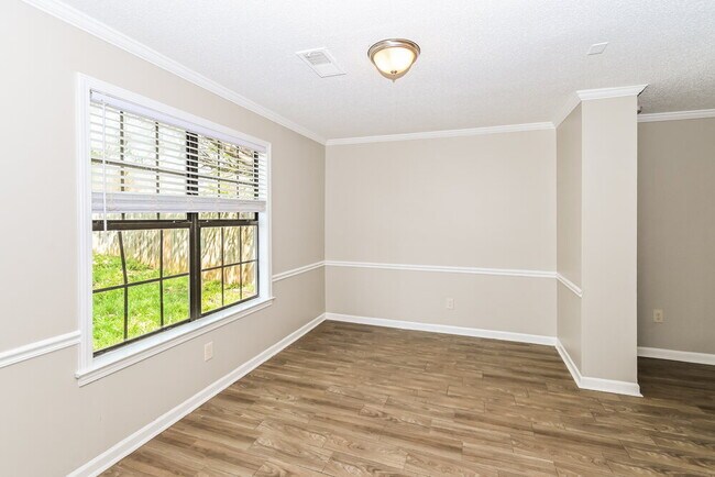 Photo - 1053 Dove Hollow Dr