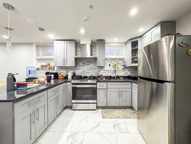 Photo - 62 Hecla St Unit B