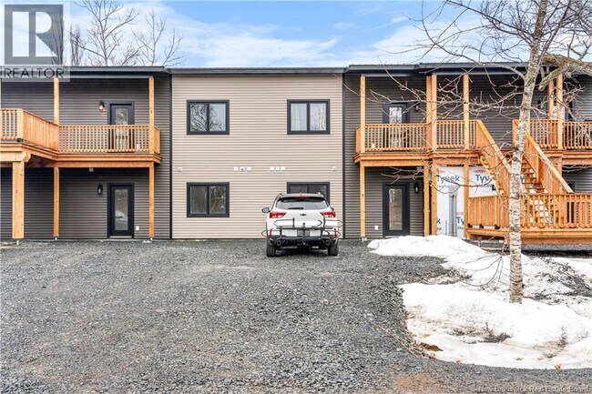 1300 Golden Park Crescent Unit 5