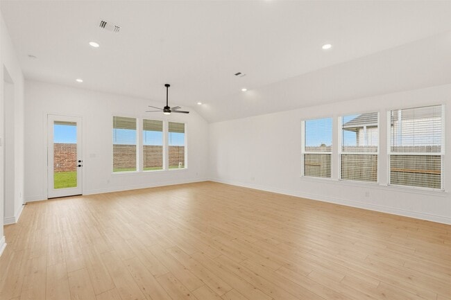 Photo - 25234 Bamburgh Dr