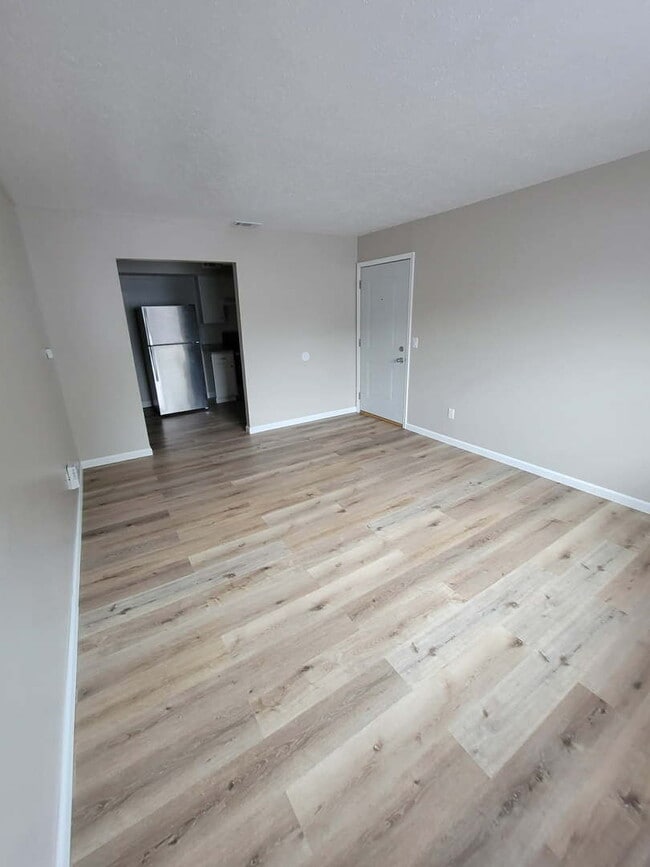 Photo - 2770 Tech Dr