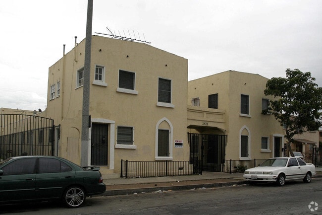 Photo - 1436 Walnut Ave