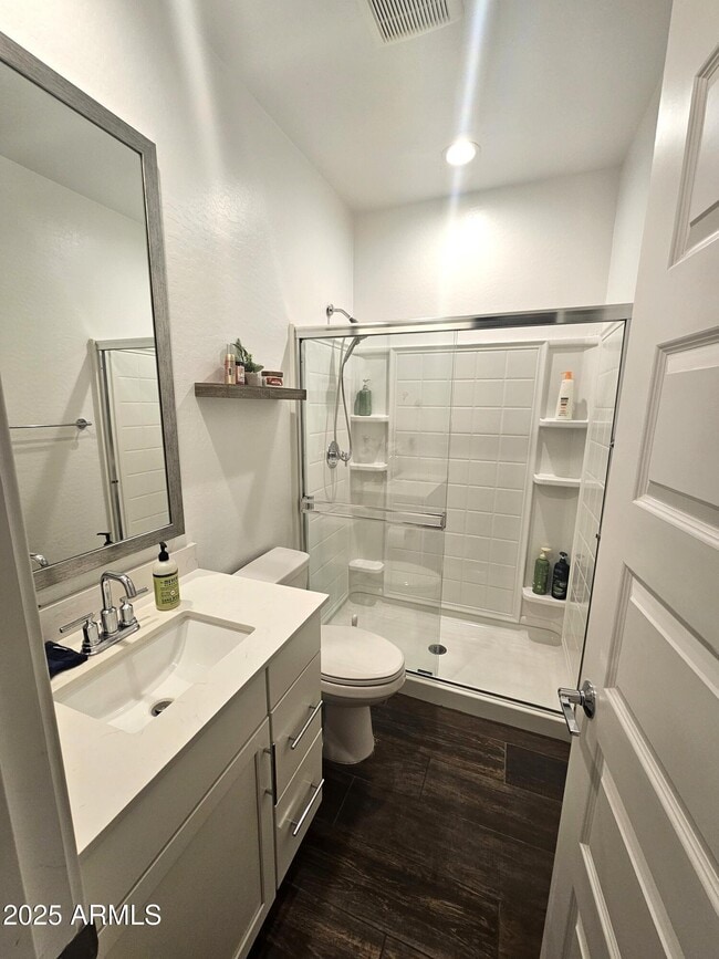 Photo - 9903 E Tillman Ave