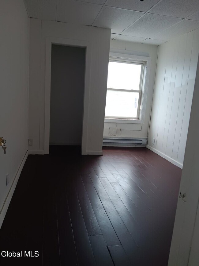 Photo - 1150 Broadway Unit #2
