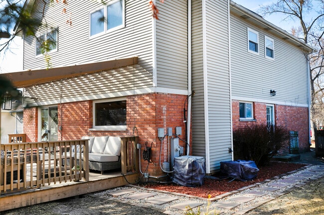 Photo - 9535 Osceola Ave