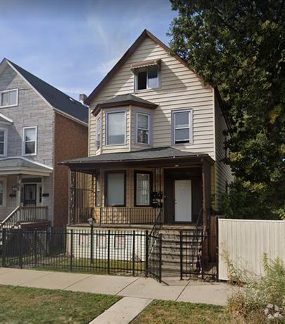Building Photo - 8320 S Muskegon Ave Rental