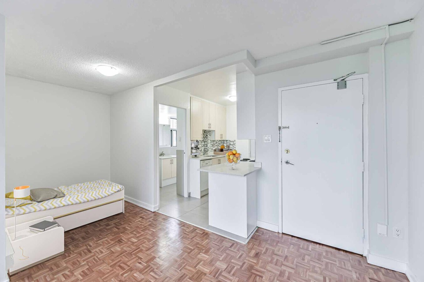 Photo - 250 St George St Unit 00204