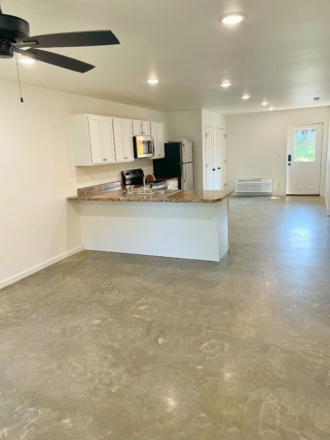 Photo - 2526 Hurricane Lake Rd