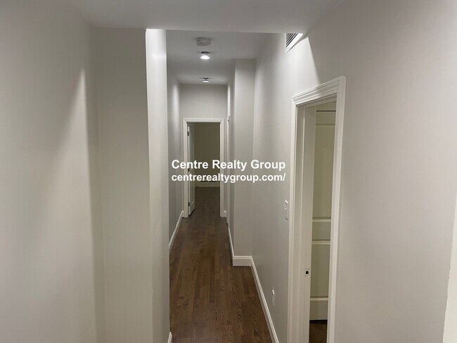 Photo - 1712 Beacon St Apartments