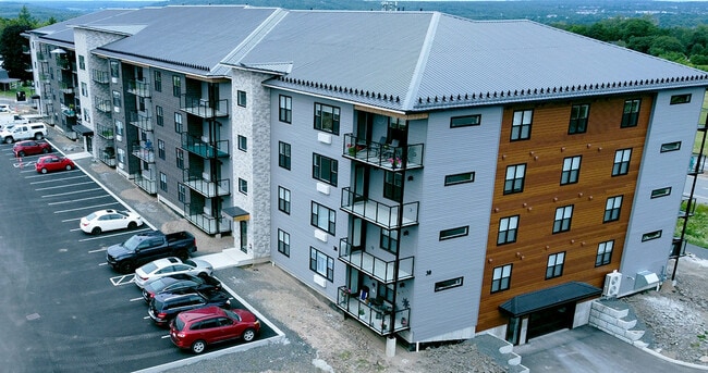 Building Photo - 30 Patience Ln