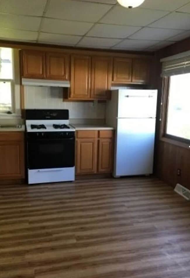 Photo - 5 Bedroom, 2 Bathroom House for Fall Semester