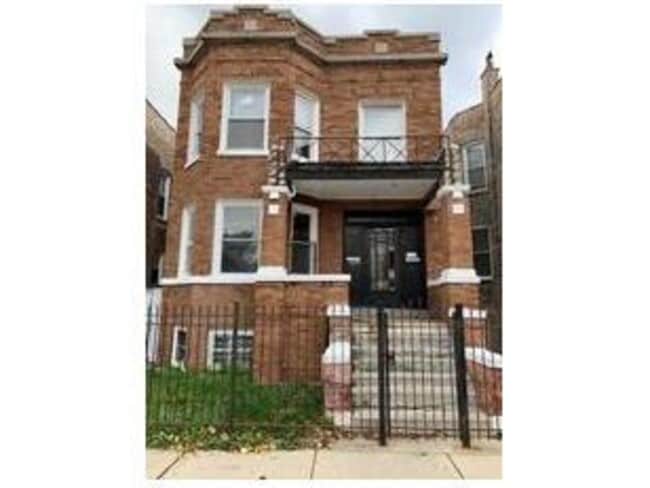 Building Photo - 622 N Trumbull Ave Unit 1 Rental