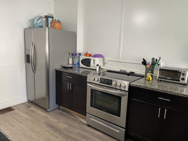 Photo - 12 Vincent St Unit 1