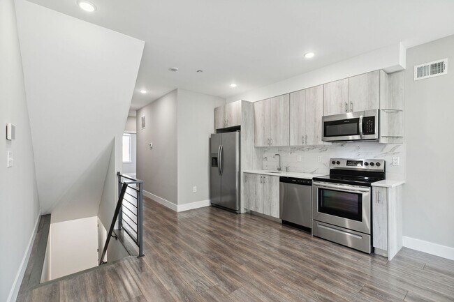 Photo - 1845 A St Unit A