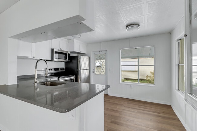 Open Kitchen