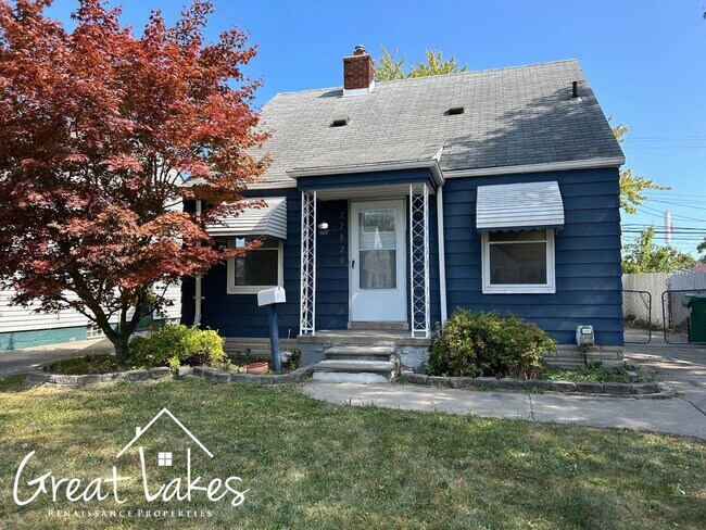 Building Photo - Beautiful 3 Bedroom 1 Bathroom now availab... Rental