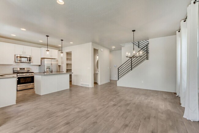 Photo - 3 Bedroom 2.5 Bathroom Home in Eagle Mountain!