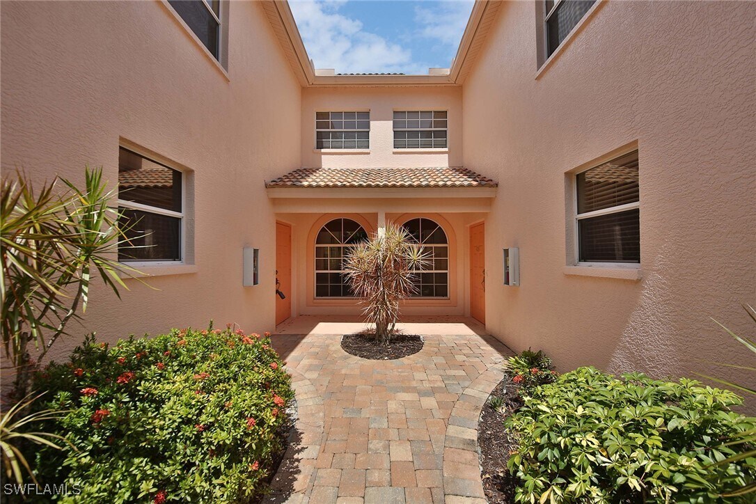 Photo - 526 Lake Louise Cir Condo Unit 4-403