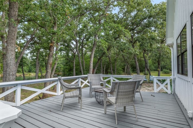 Photo - 6811 Mockingbird Rd