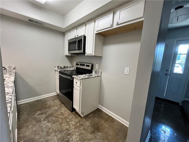 Photo - 382 Fairway Dr