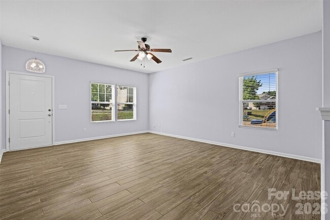 Photo - 6056 Shamrock Green Drive